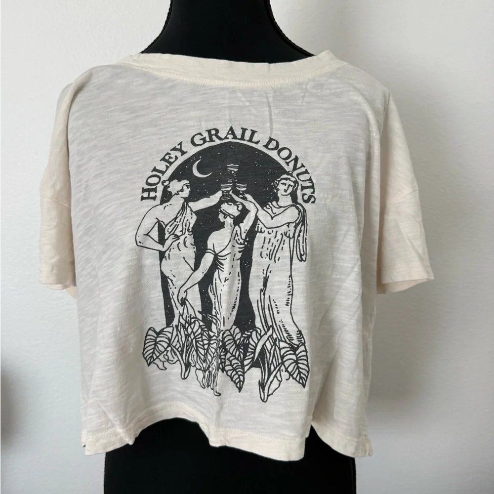 Holey Grail Donuts graphic crop t-shirt - Picture 2 of 3